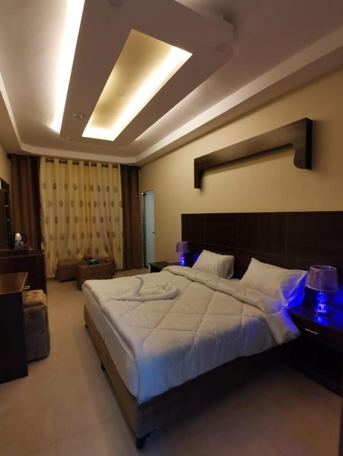 Nice View Hotel فندق الأطلالة الجميلة للعائلات فقط Akaba Eksteriør bilde